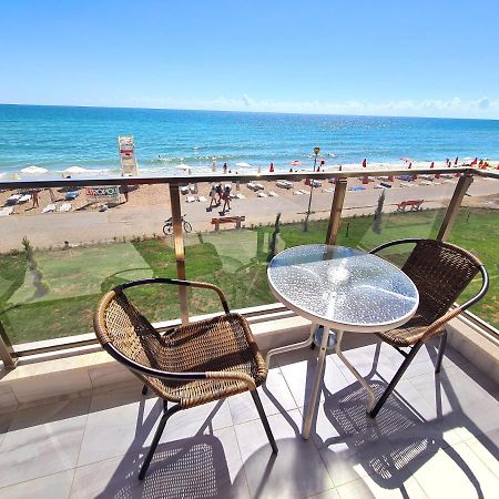 Gold Beach Apart Обзор Экстерьер фото