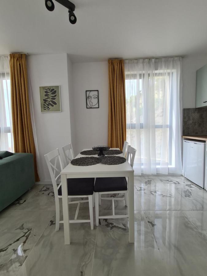 Gold Beach Apart Обзор Экстерьер фото